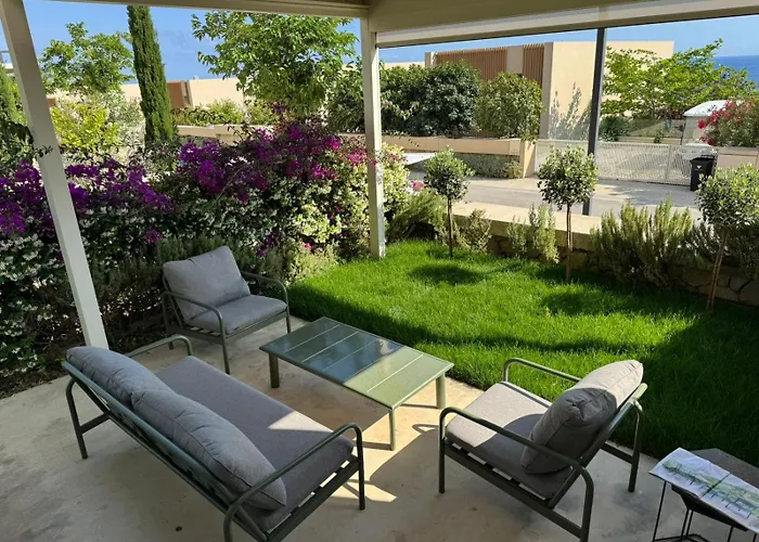 La Scala, Coast, Villa *