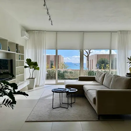 Villa La Scala, Coast,
